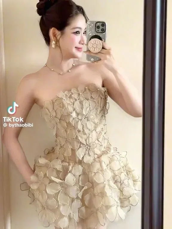 V615 Đầm cúp hoa NÂU TBb 6
