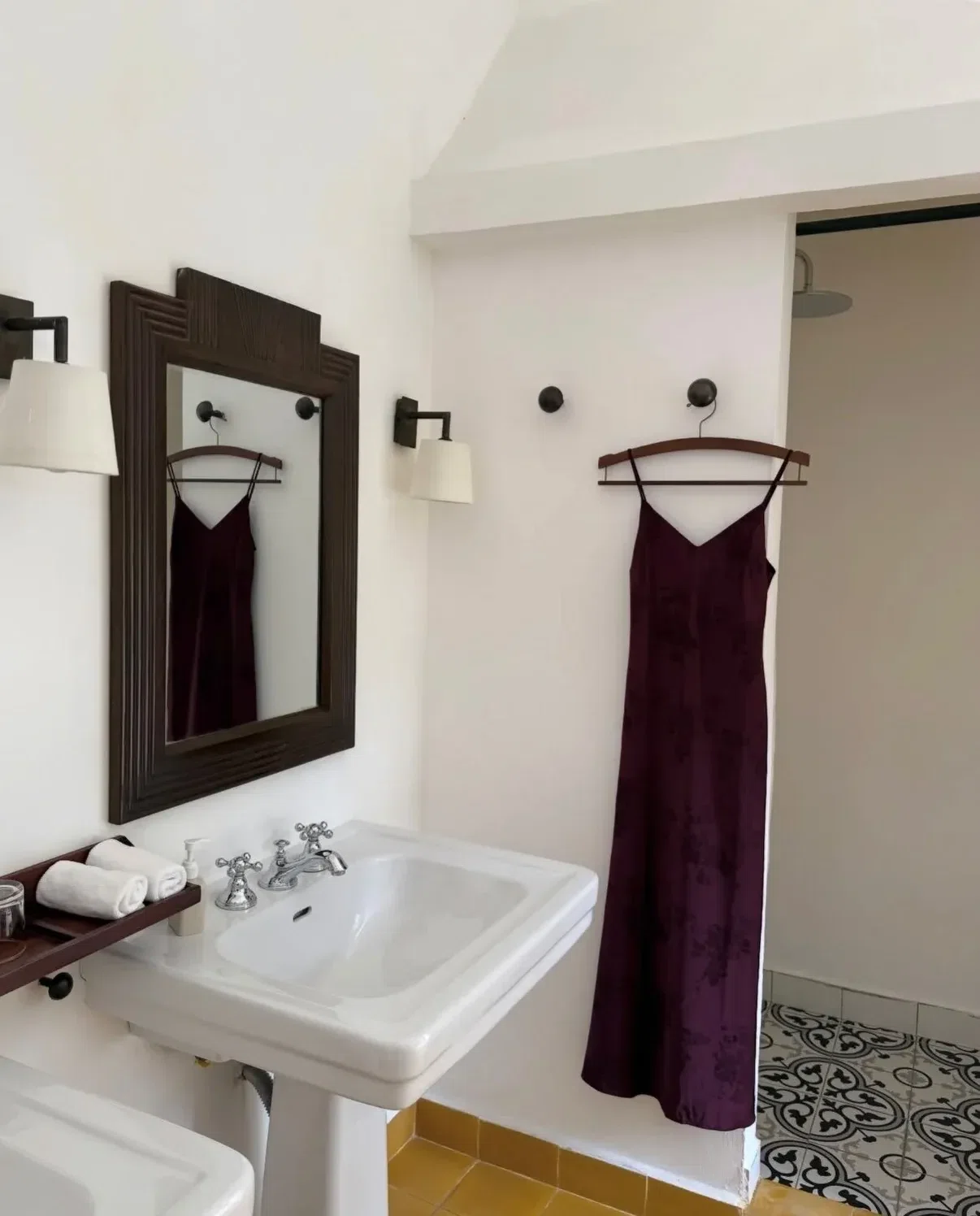 Burgundy 🍾 Luna Dress - size L (tím đậm) 11