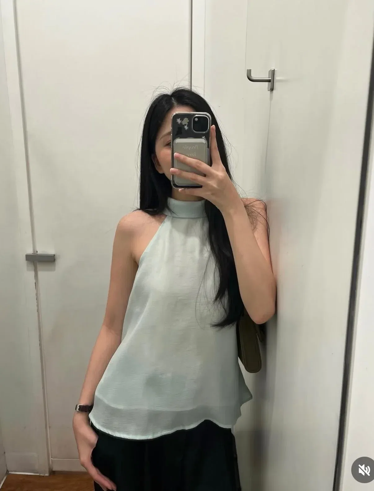 Cho thuê áo yếm xanh tiffany Cullot - size L 7