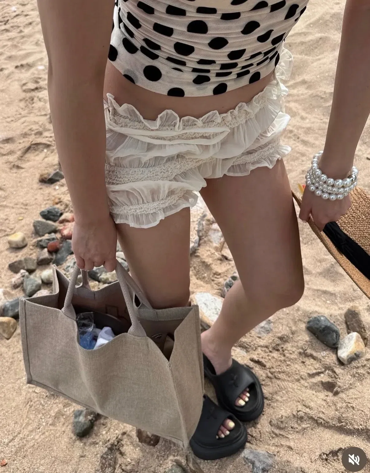 Đầm Dot Top x Ocean Skirts - size M co giãn 7
