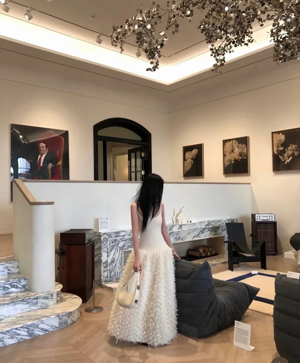 Cho thuê váy 61 Comfy 13