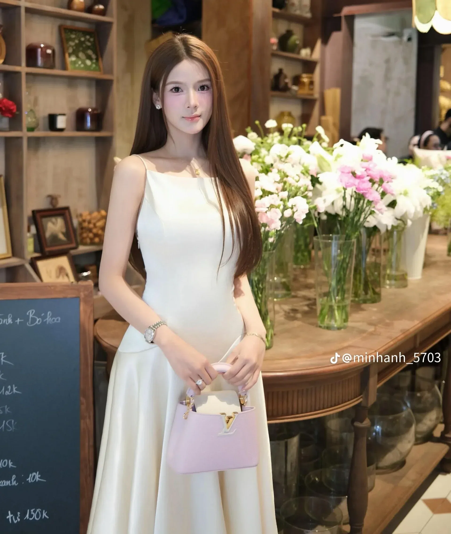 ĐẦM LỤA 2S DÁNG XOÈ 5
