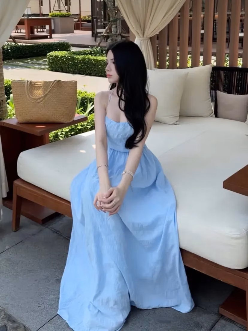 V173 Maxi dài hở lưng xanh 5