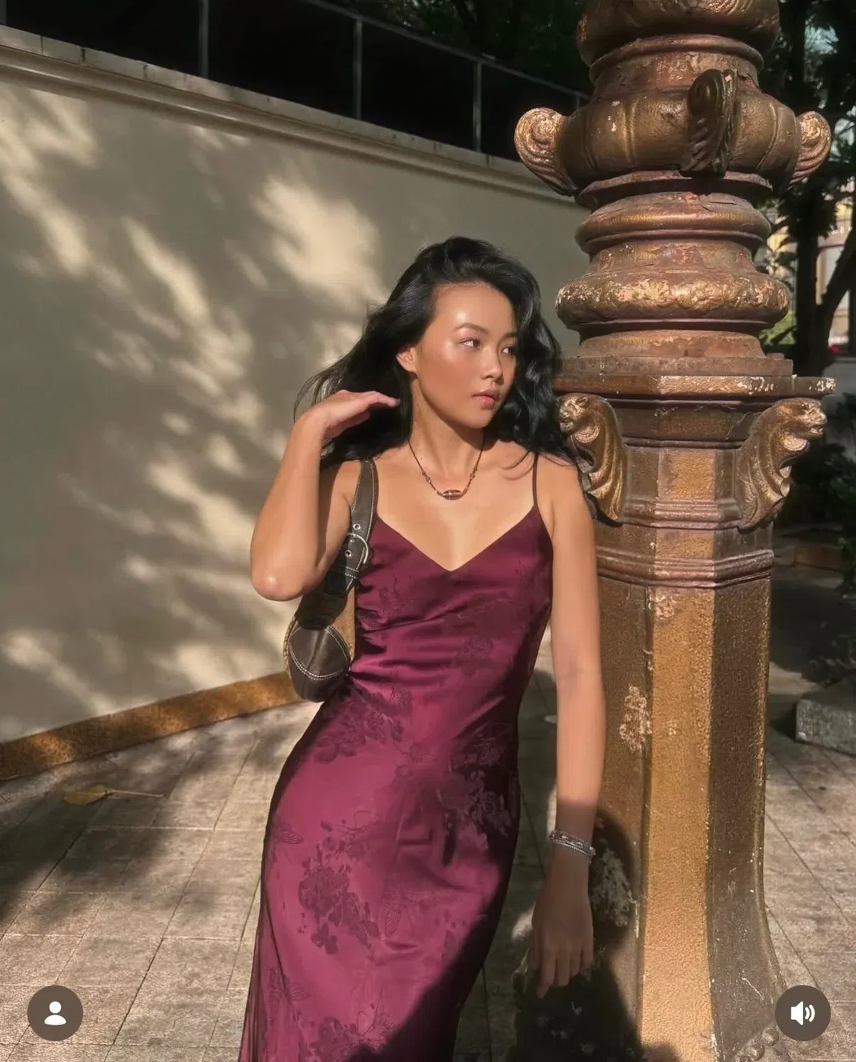 Burgundy 🍾 Luna Dress - size L (tím đậm) 2