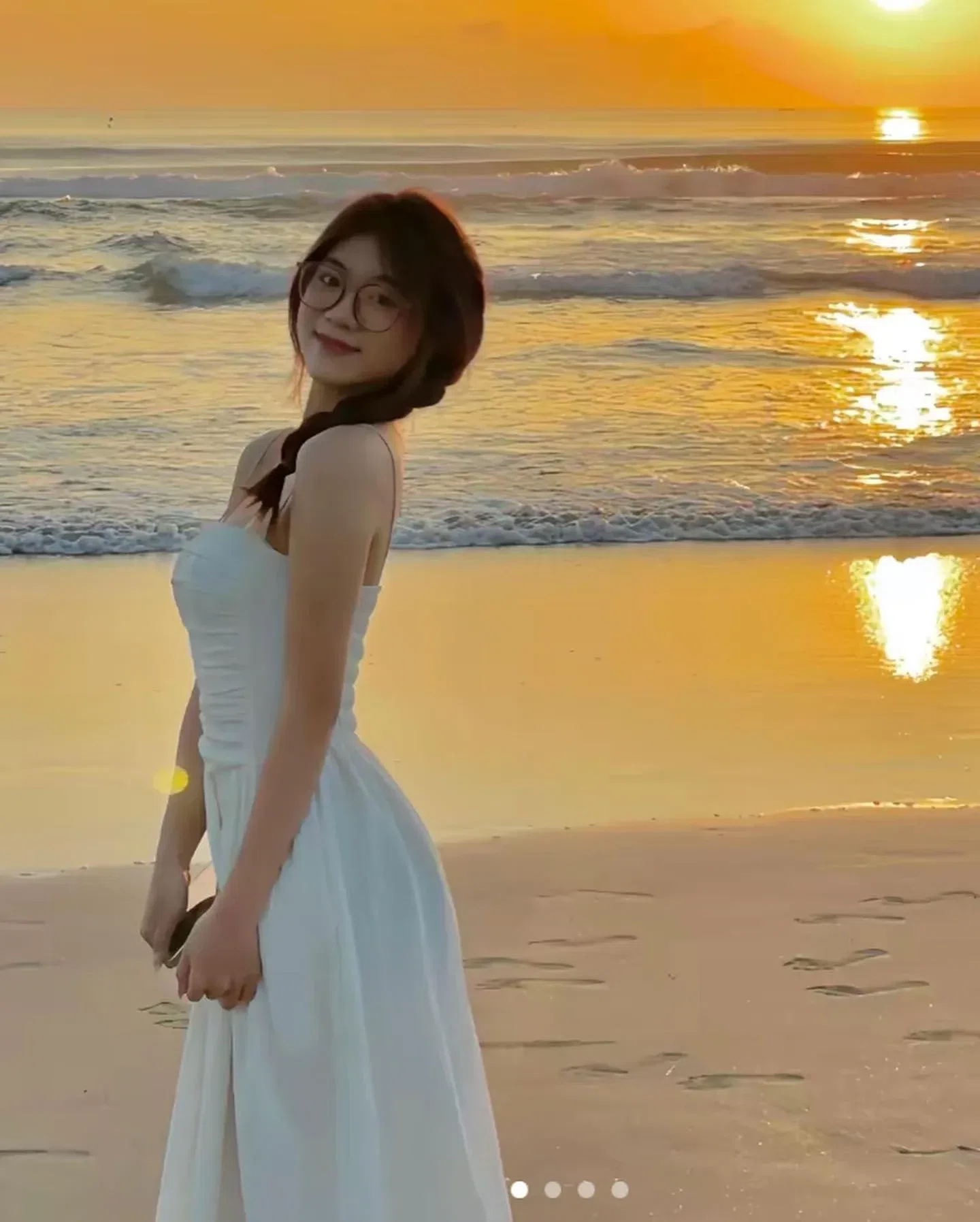 Váy 2s đi biển size s<50kg 3