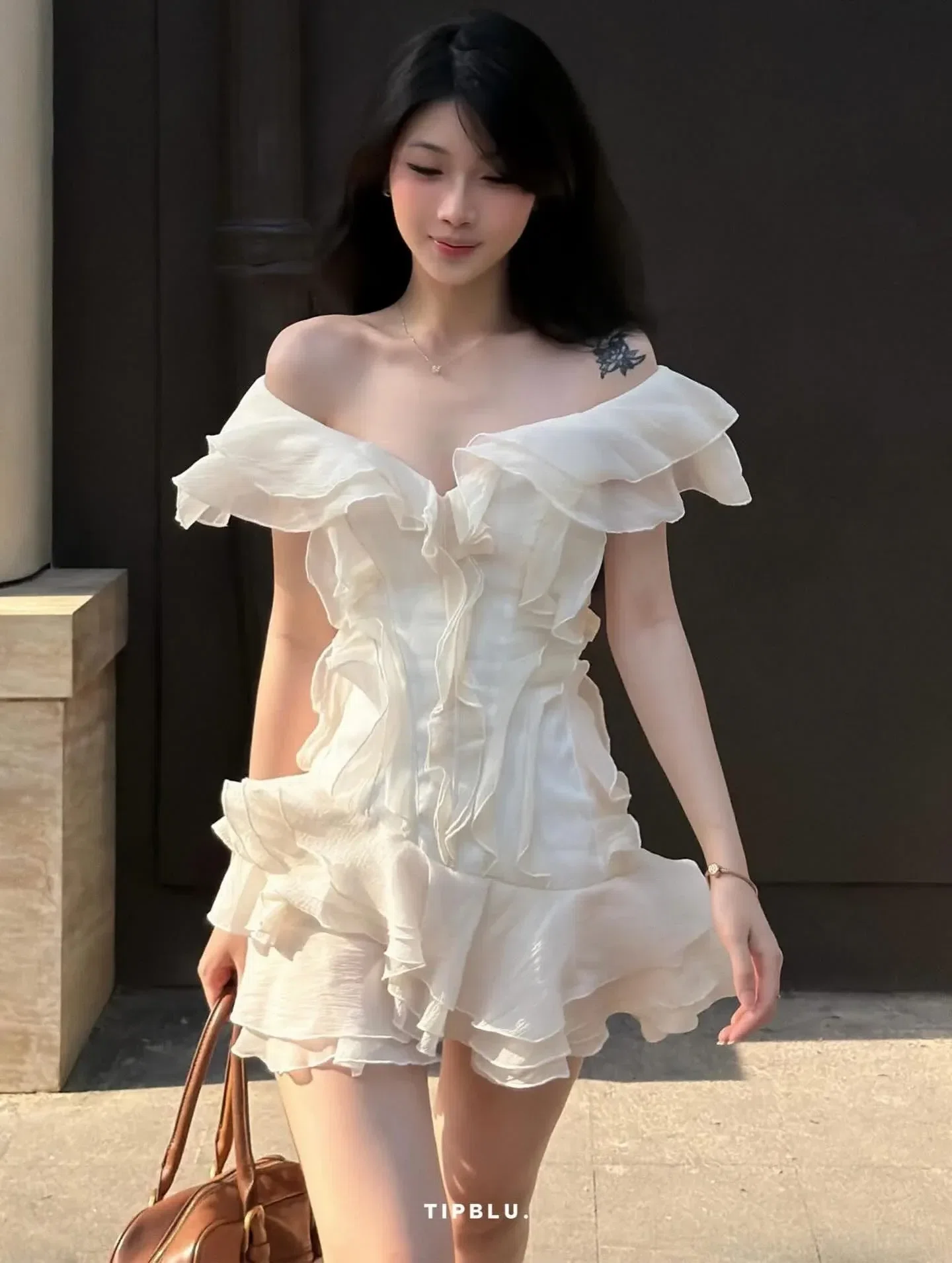 ALMOND DRESS - Size M 2