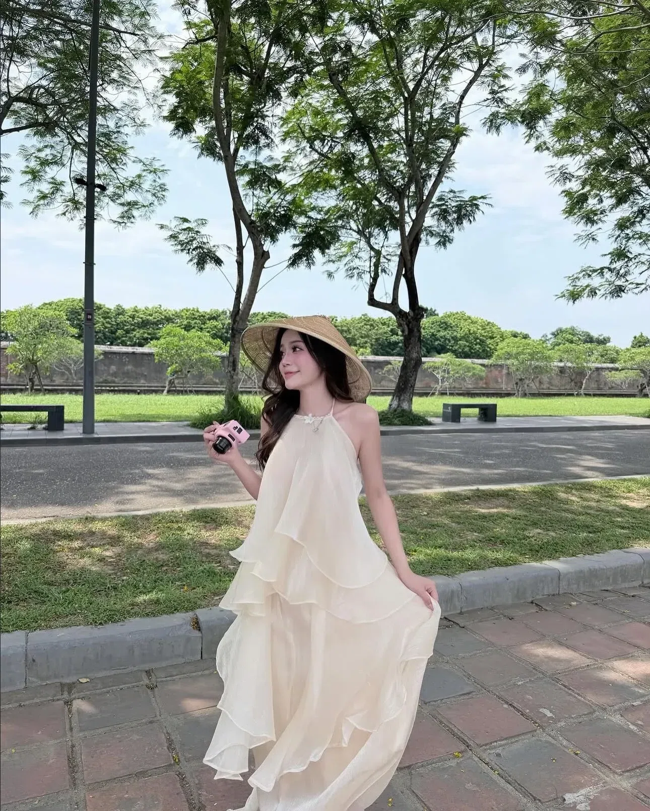 Maxi tơ sóng cổ yếm 6