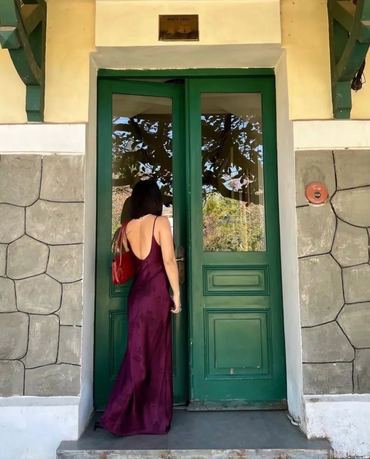 Burgundy 🍾 Luna Dress - size L (tím đậm) 12