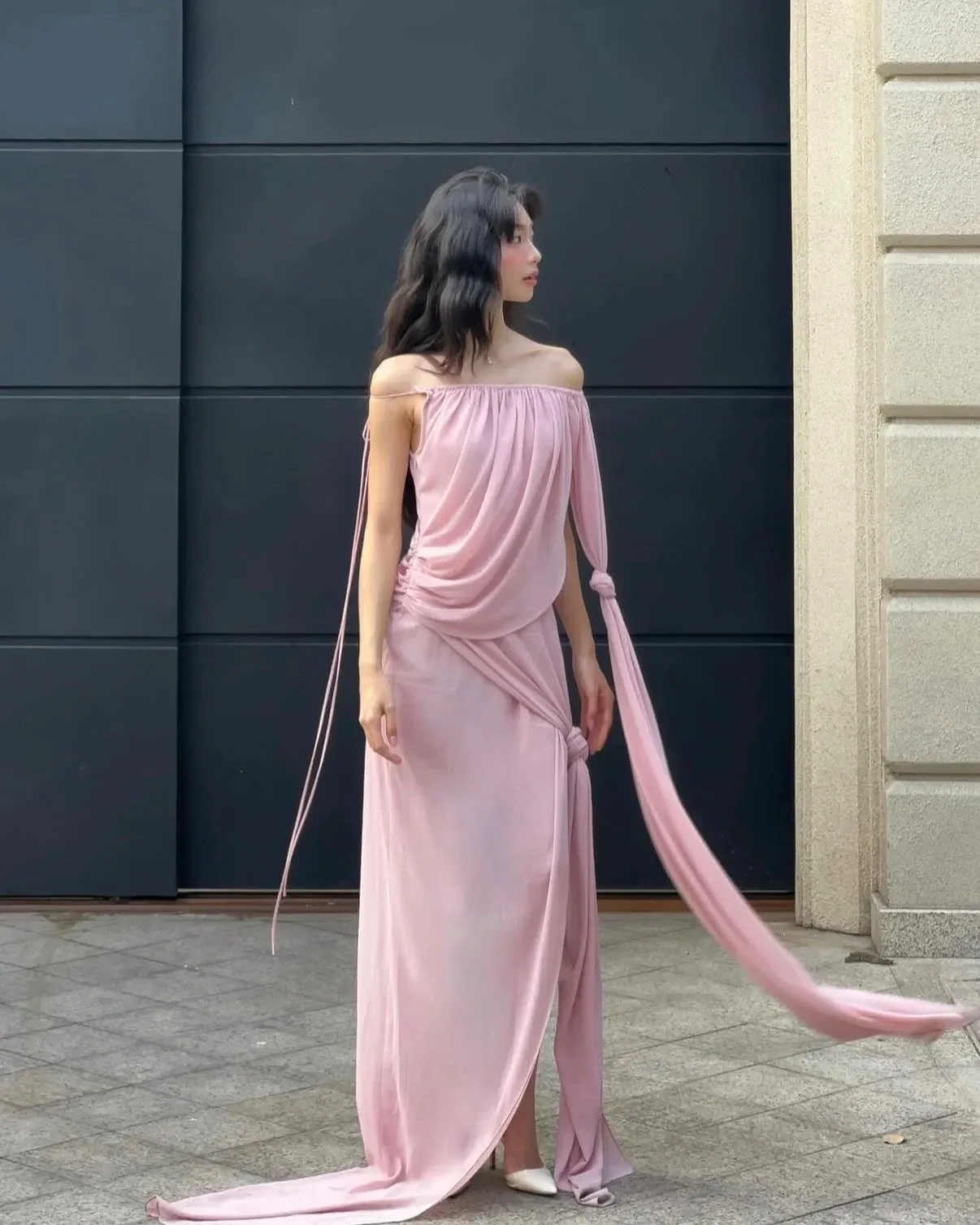 Vanessa Dress - size L (form fit M L) 17