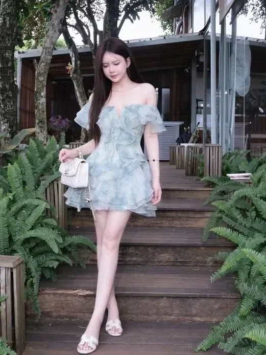 Brand: @olv.officiel Váy trễ vai voan Olv xanh 4
