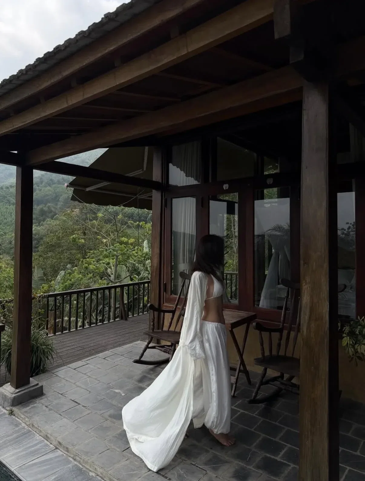 cho thuê áo choàng 𝐌𝐨𝐨𝐝.𝐞𝐦𝐨𝐝𝐞 - freesize 7