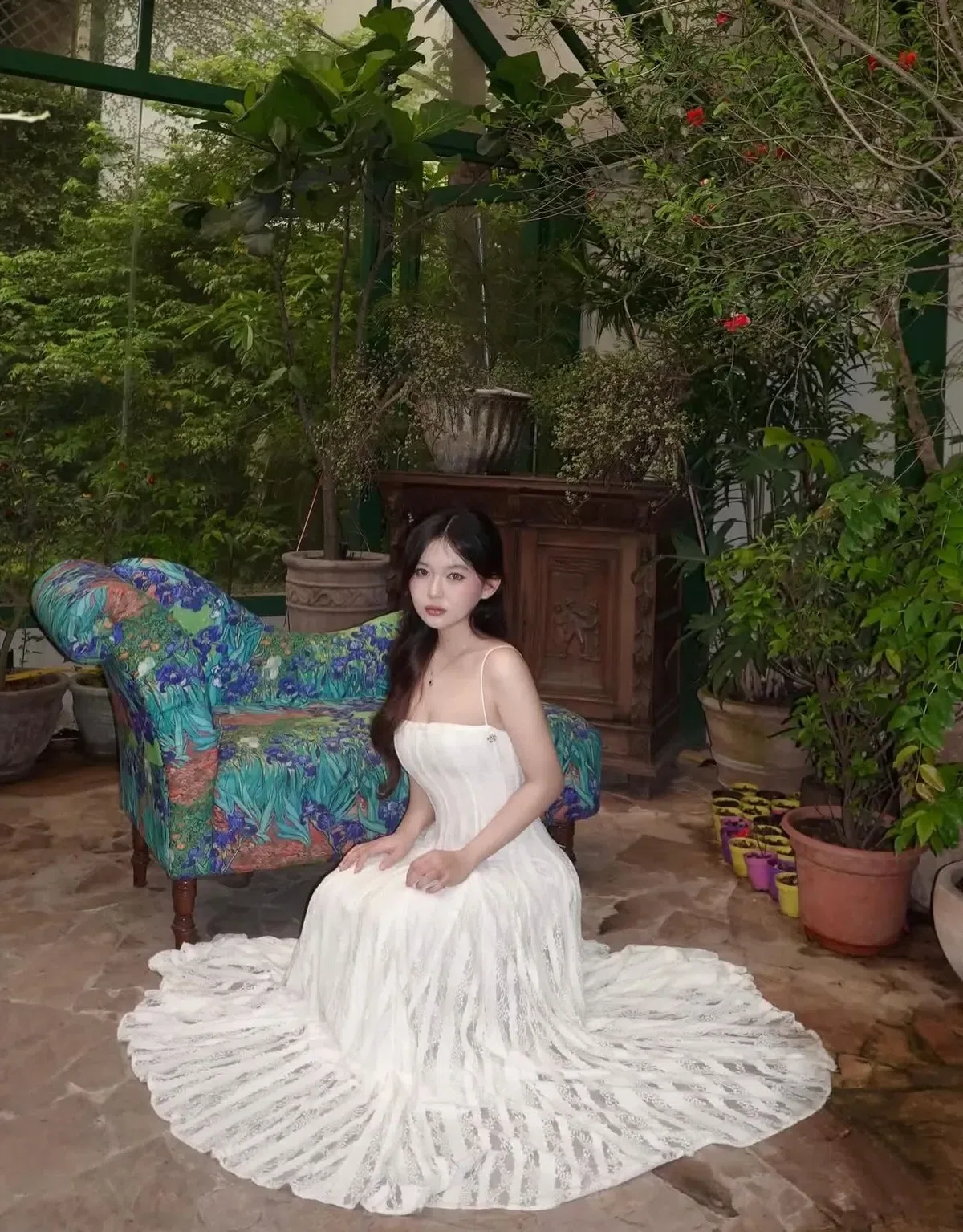 Váy hai dây họa tiết ren 2