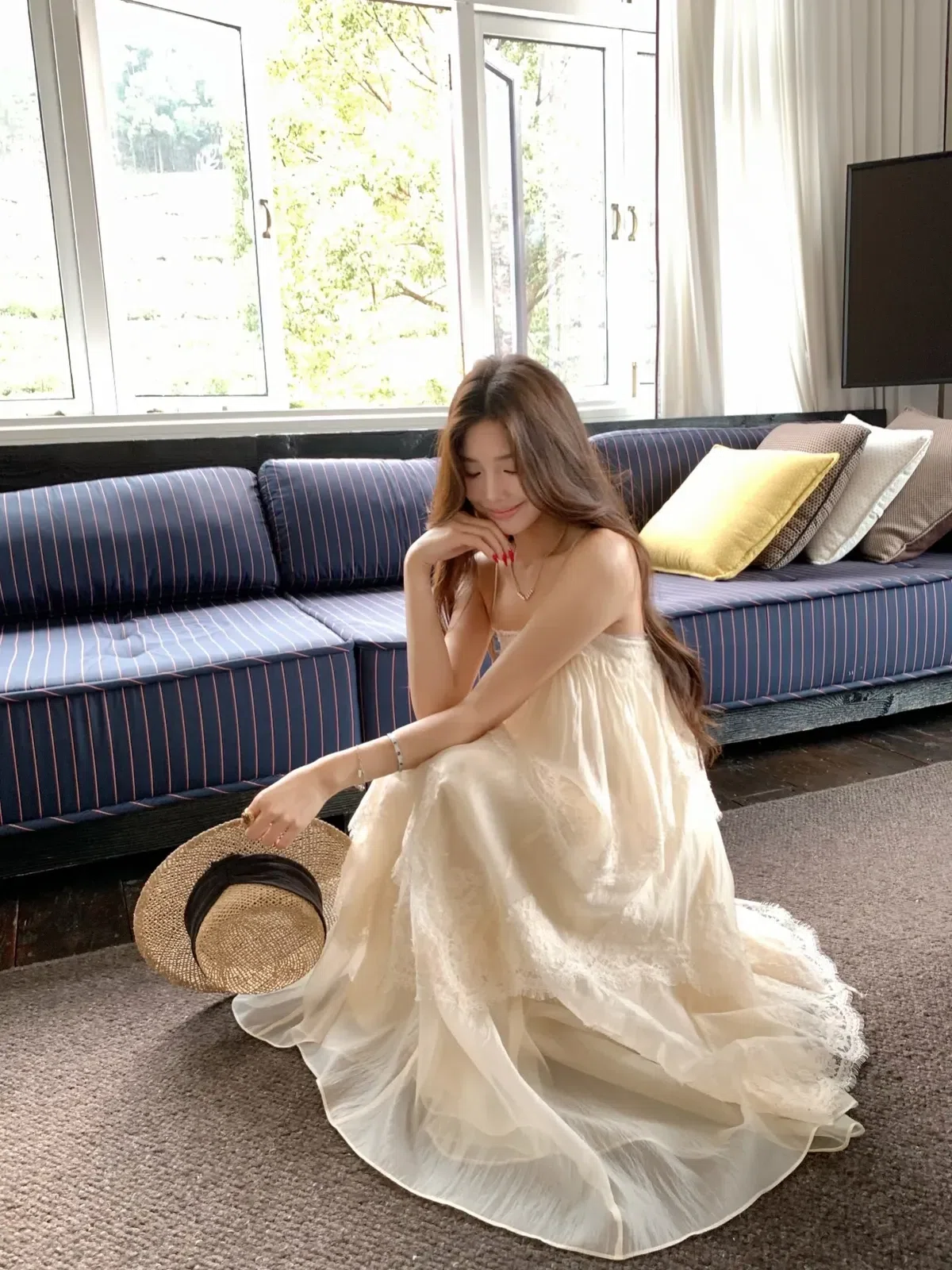 Đầm maxi tua rua trắng DK0026 3