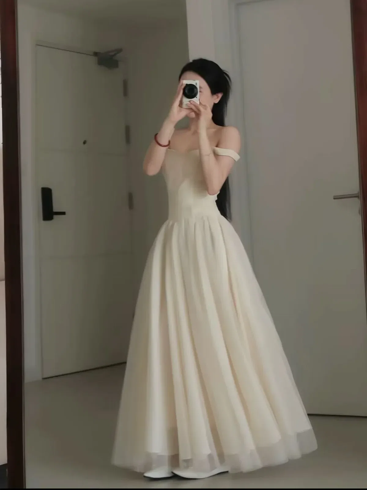 TIELA V543 Bonita Dress 1