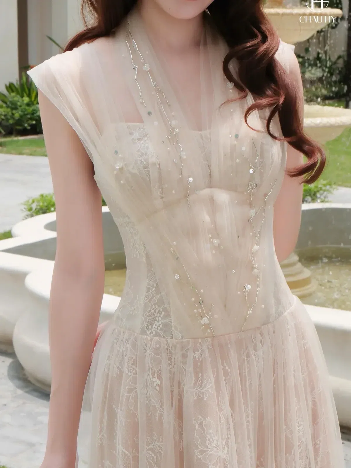 Váy dự tiệc trắng 2