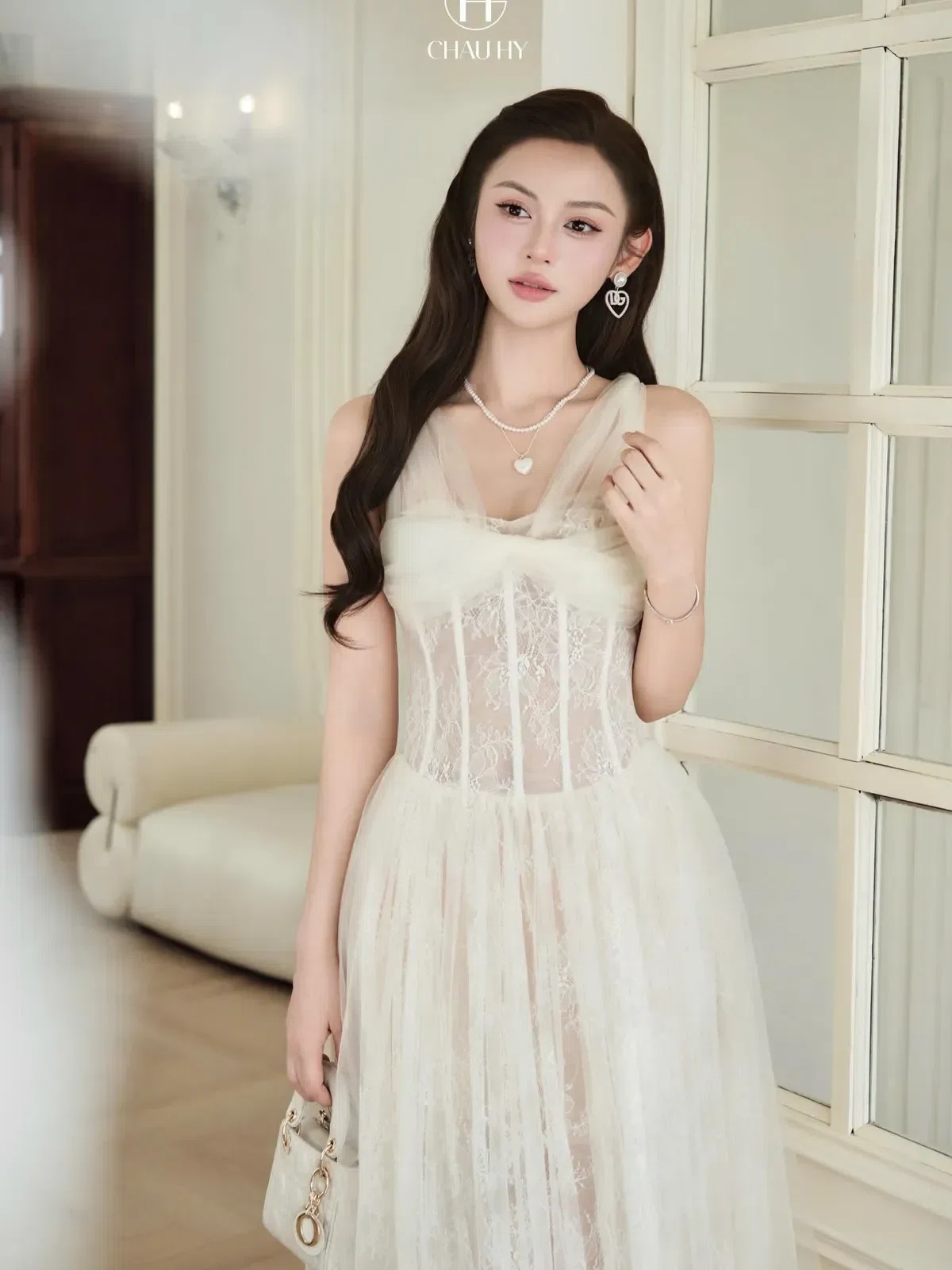 🎀Mã Sp: V087
🎀Size: S/L/XL
💰Giá thuê: 190k/ngày, ngày tiếp theo +30k
💰Cọc: 6 6