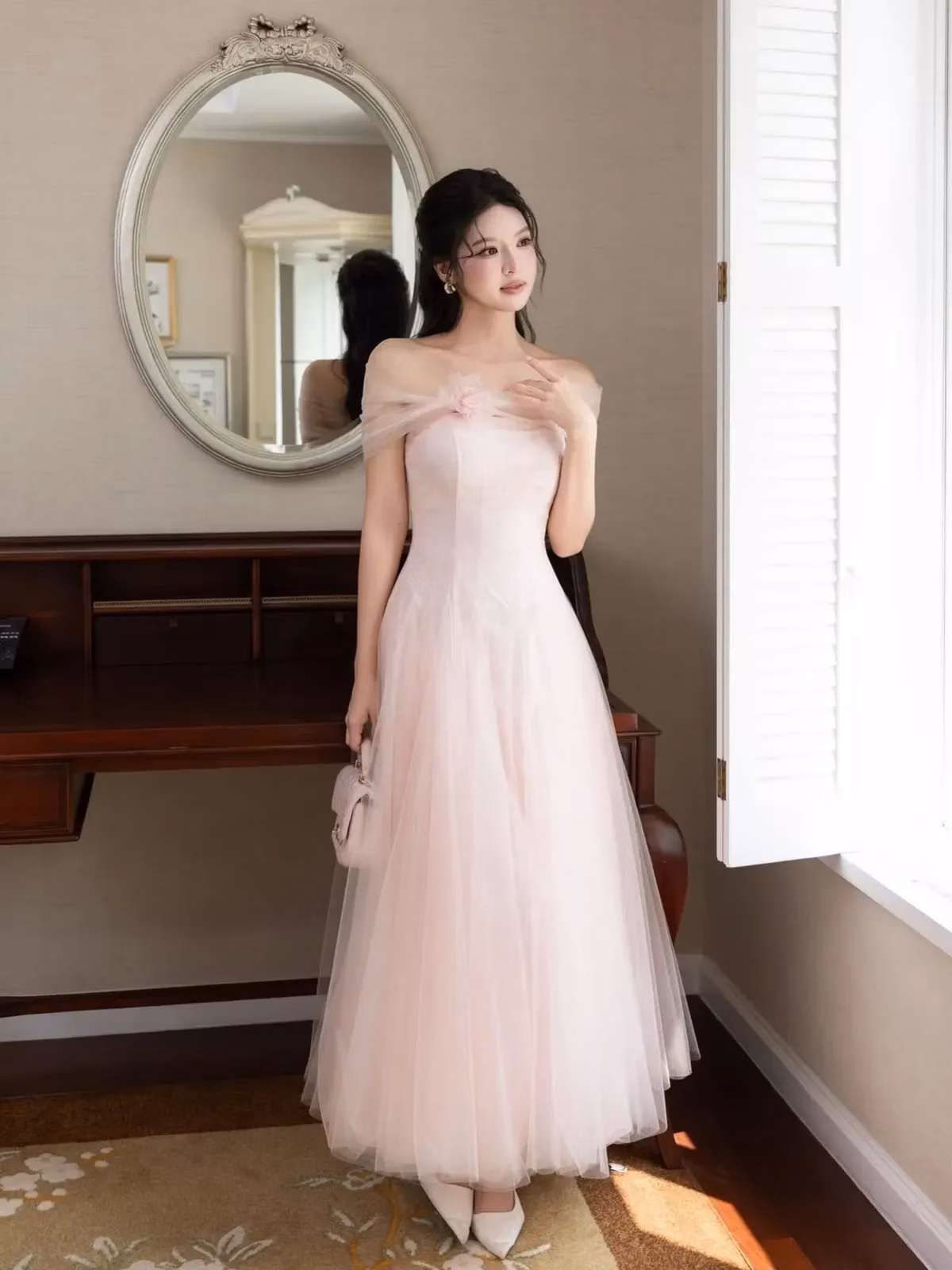 TielA. Official Dress 6