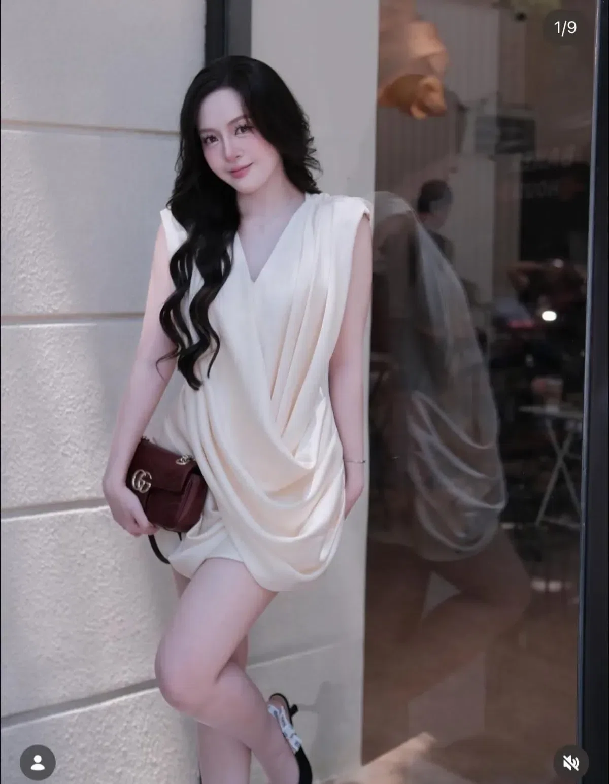 Váy lụa trắng size L 9