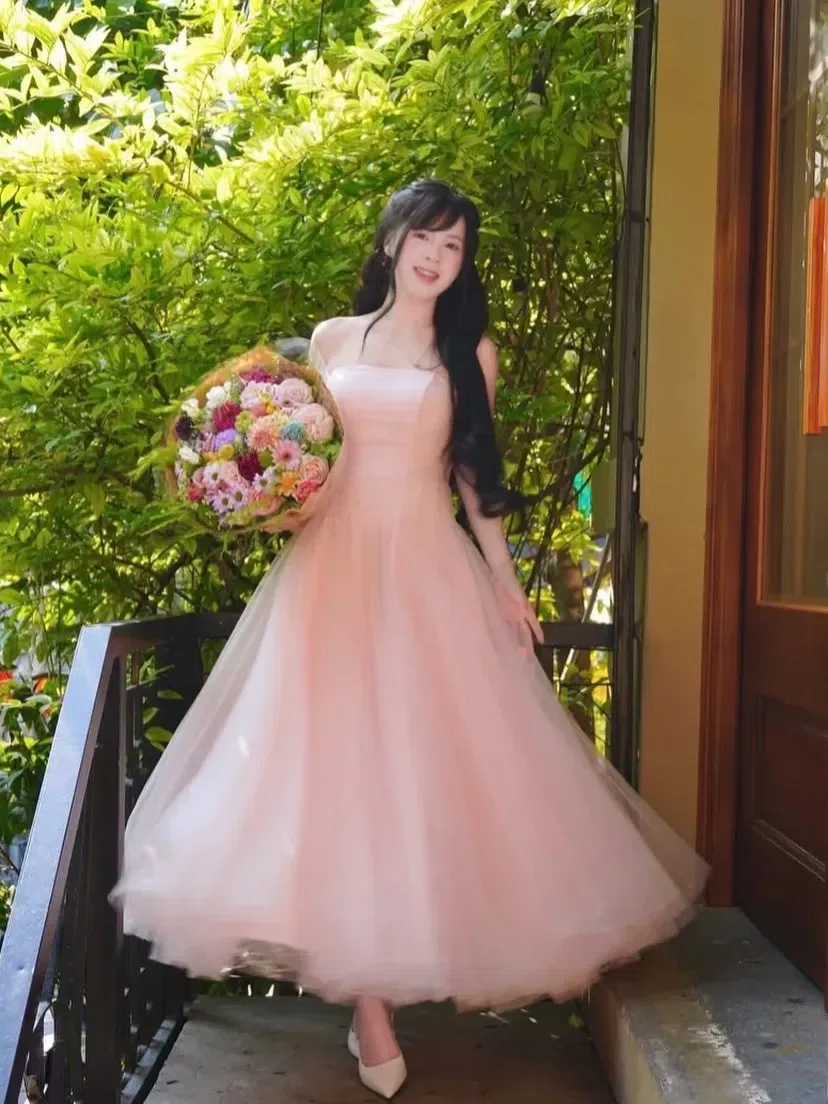 TielA. Official Dress 1