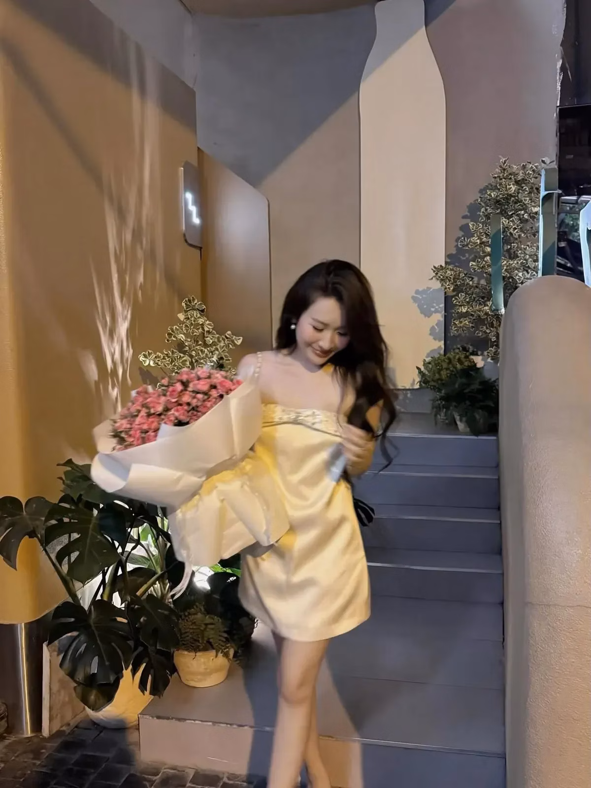 Cam kết váy chính hãng 3