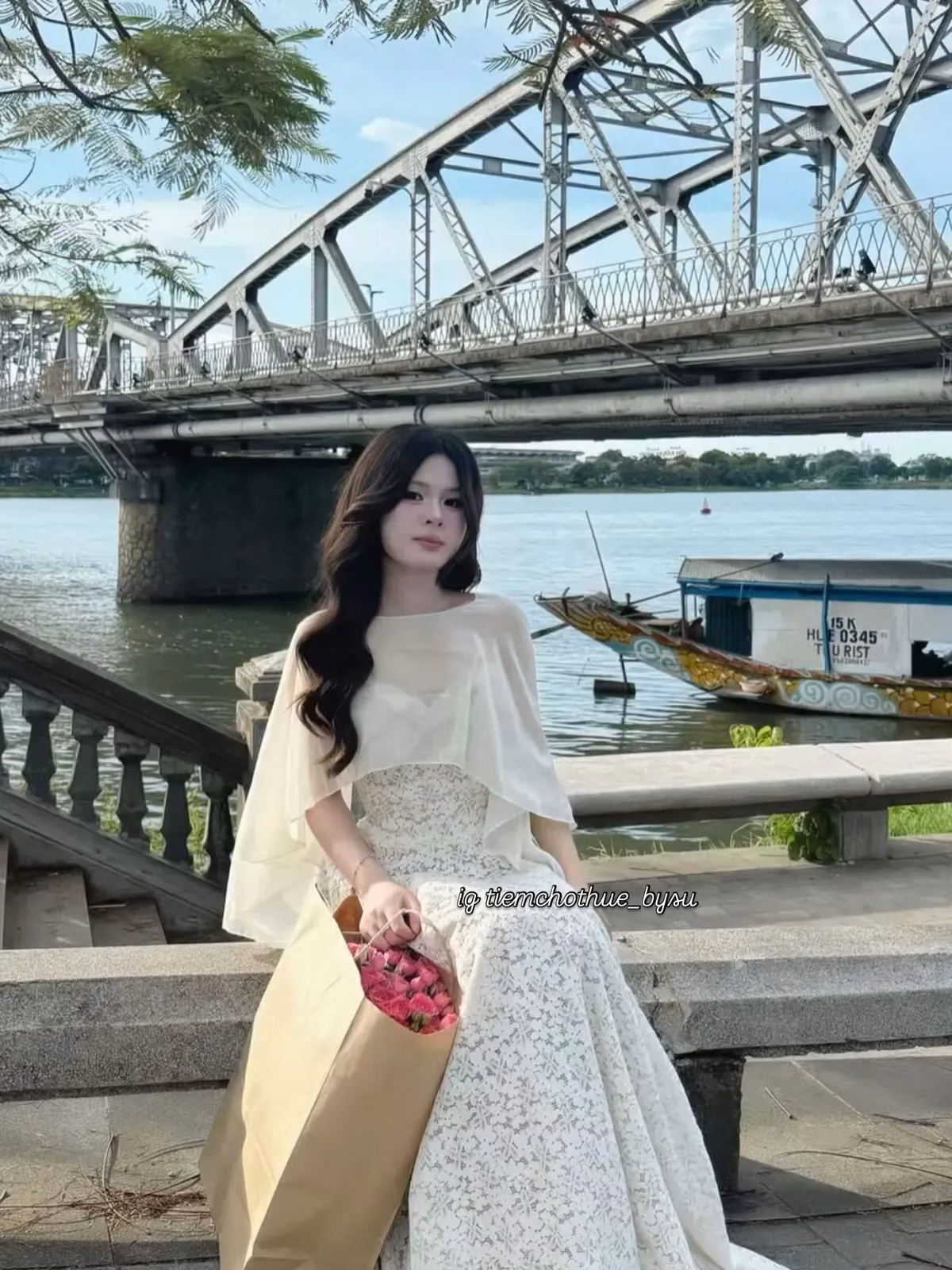 Sò Vintage House V487 AULERA đầm ren hoa đính kết 1