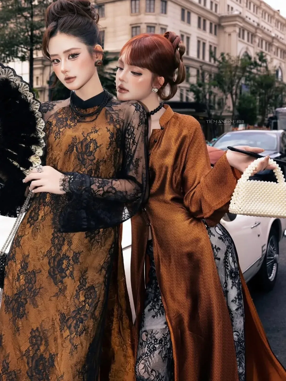 Set bên trái: Brand: Thiên Hoa Ngọc Diệp, Set bên phải: Brand: Ngọc nghiên 8