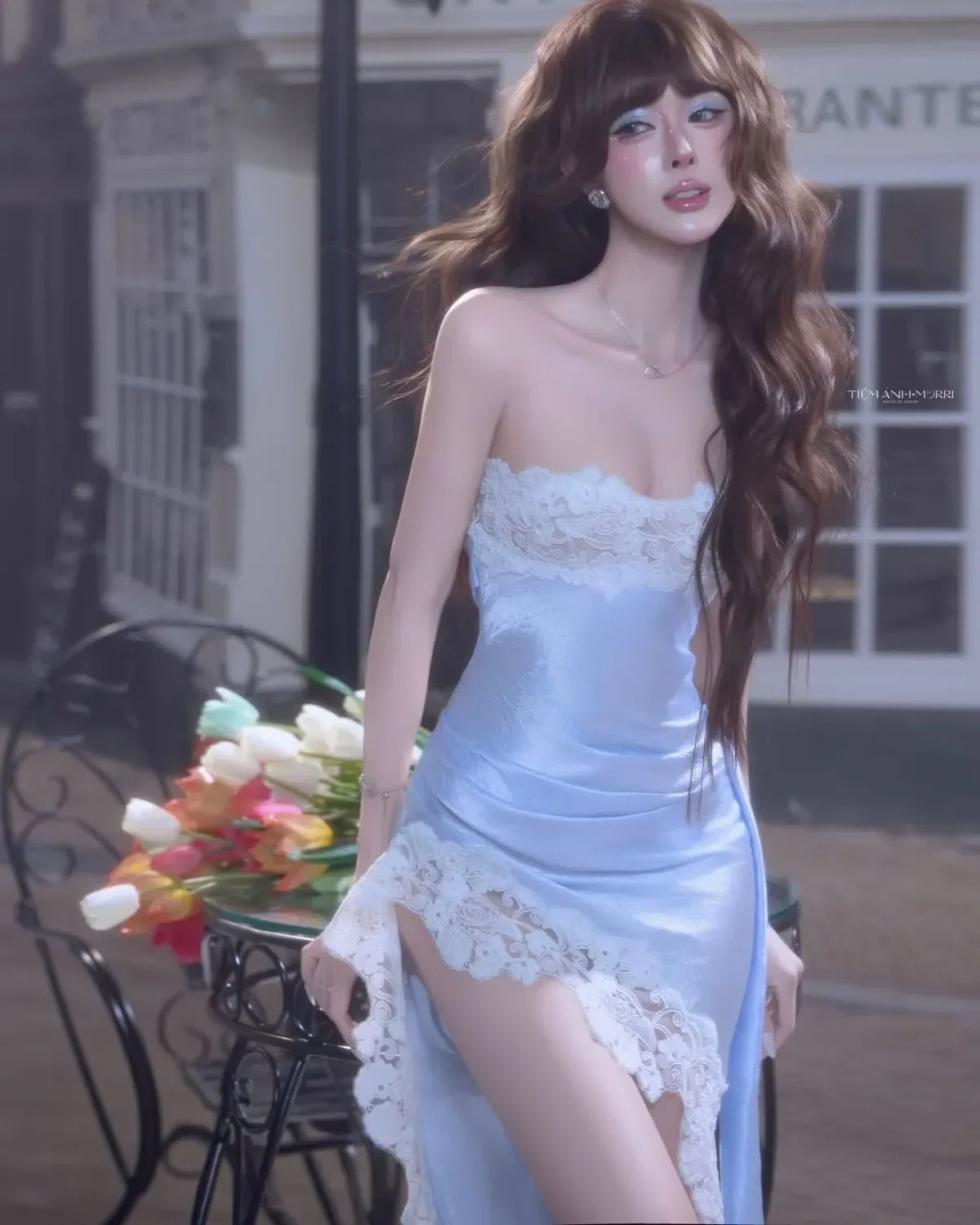 Váy lụa cúp ren phối tà dài 3