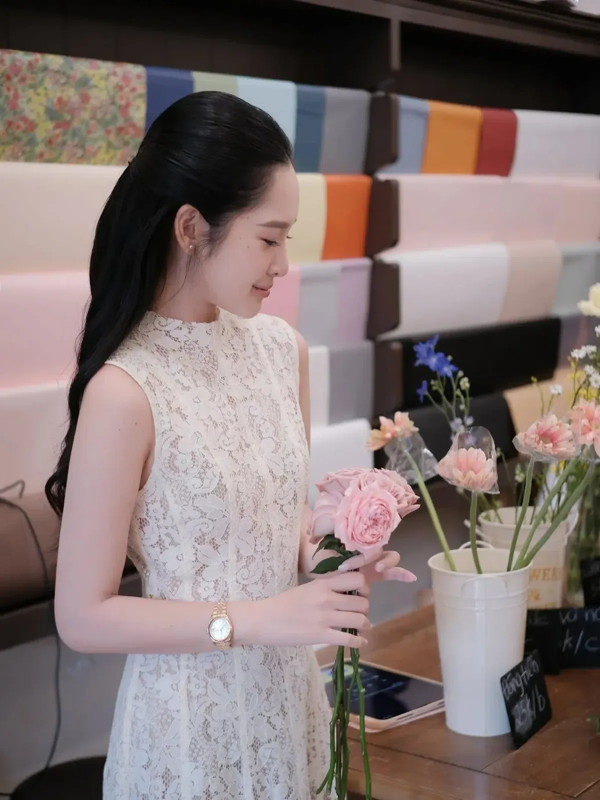 V260 Louise Lace Dress 6