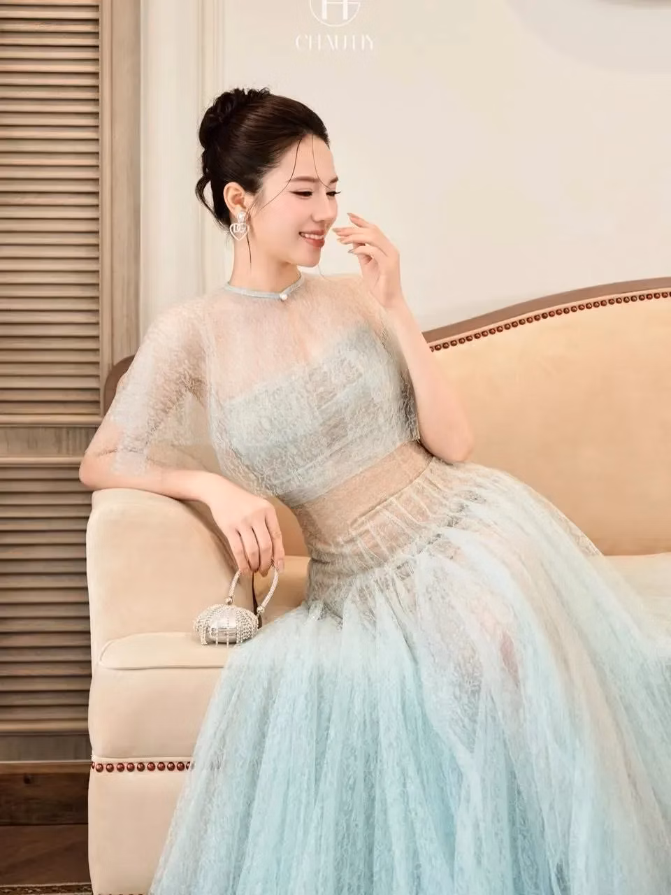 Váy dáng dài trong suốt màu xanh chau hy chau hy 3