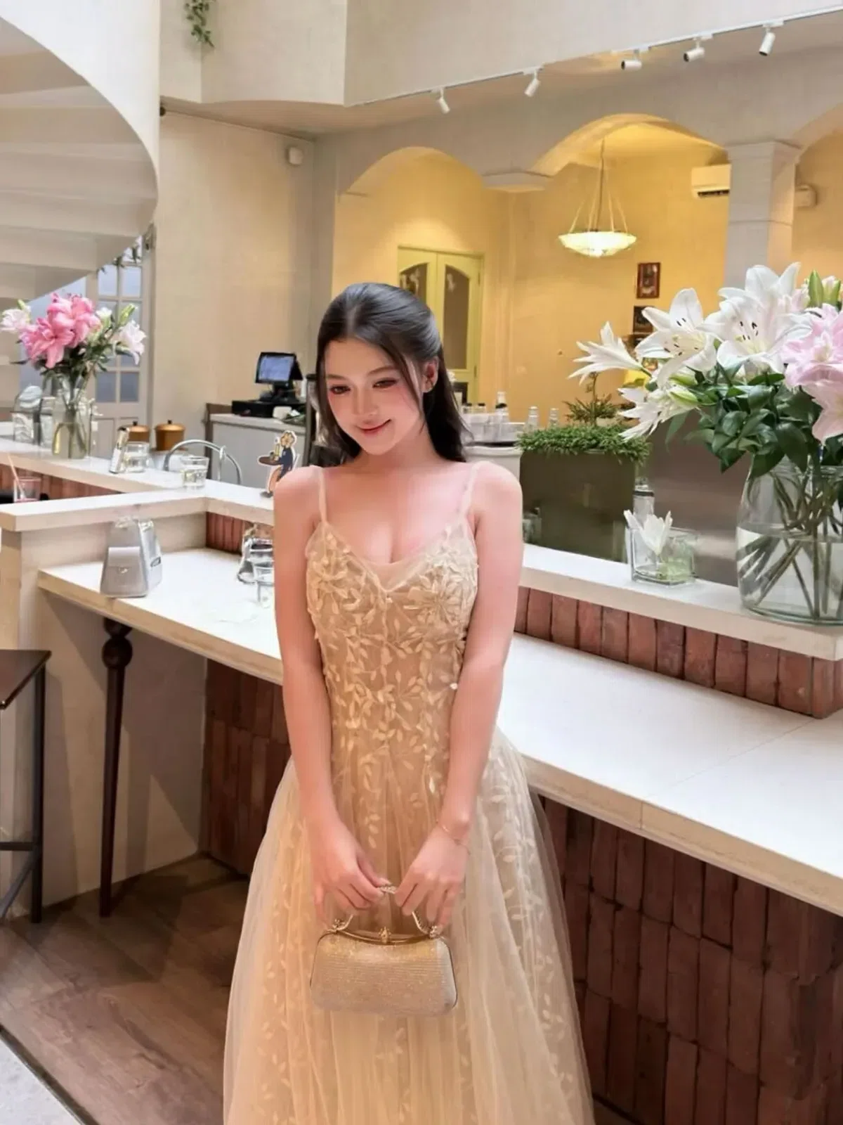 Chouchou V548 Đầm 2s ren lá 9