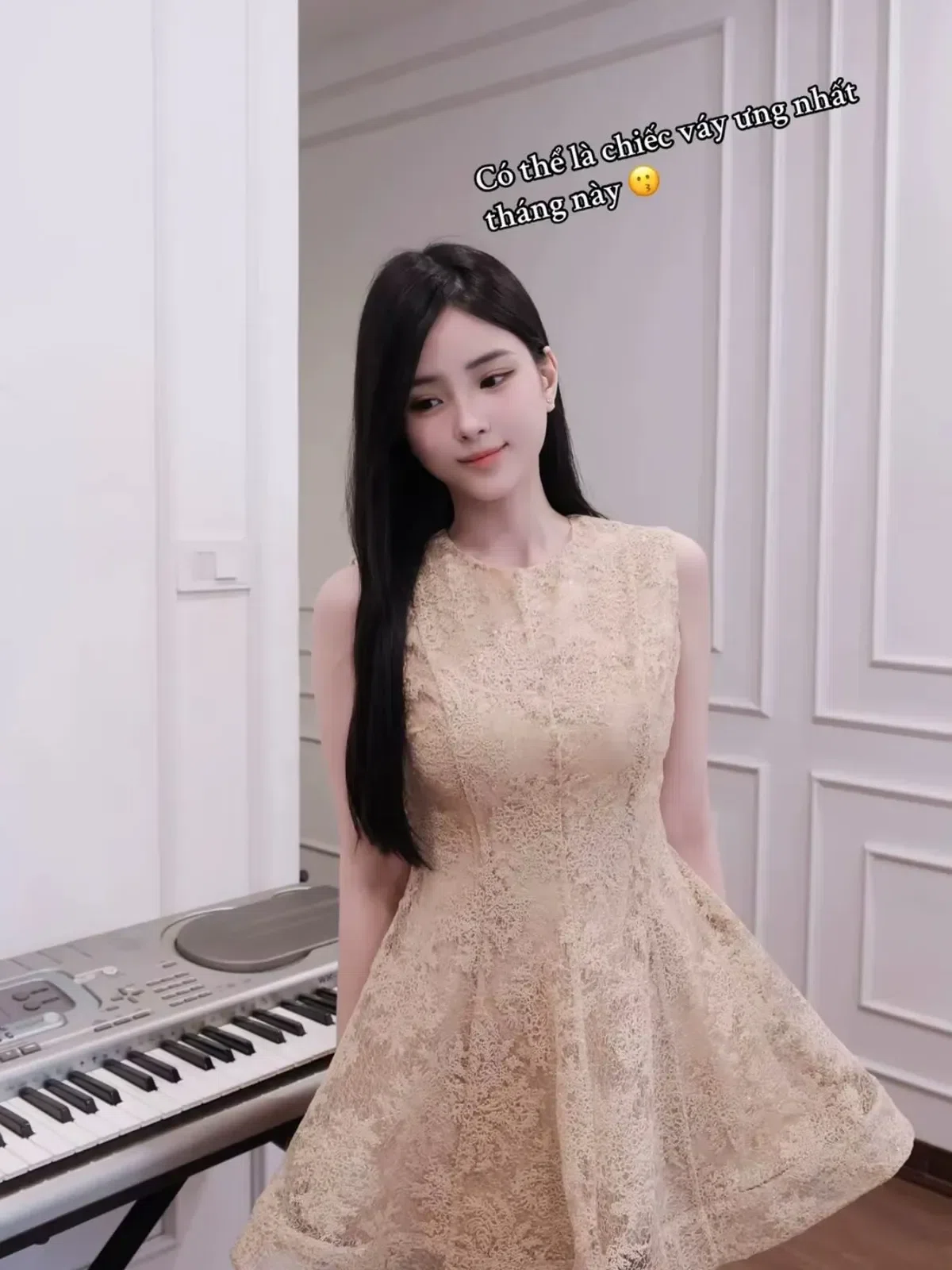 Yasmin Dress - size L 9