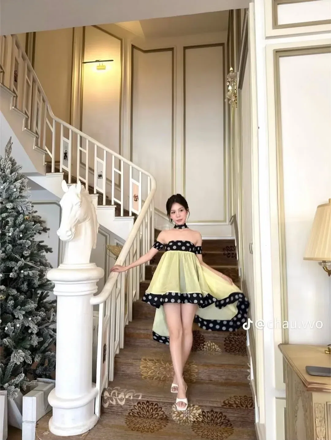 Doublebizz Sway Dress size L màu vàng 12