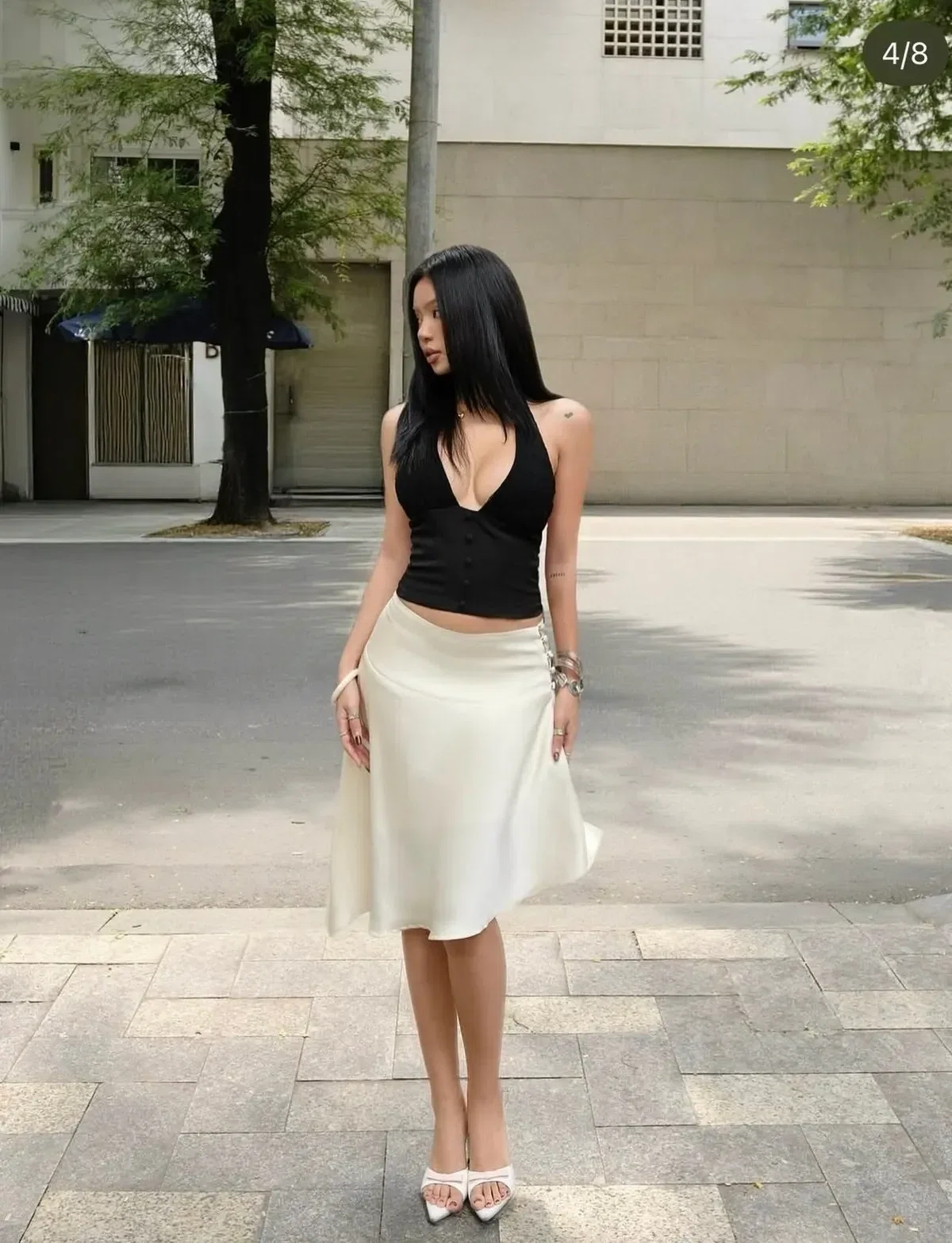 Chân váy lụa vạt chéo 1