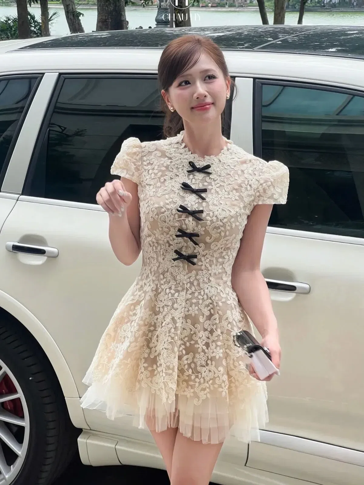 🎀Mã Sp: V090
🎀Size: S
💰Giá thuê: 130k/ngày, ngày tiếp theo +20k
💰Cọc: 400k
3