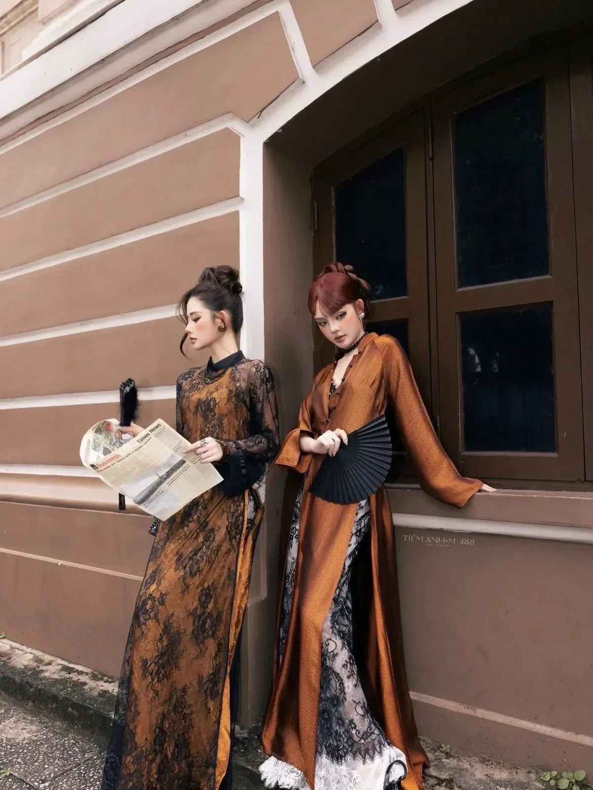 Set bên trái: Brand: Thiên Hoa Ngọc Diệp, Set bên phải: Brand: Ngọc nghiên 2