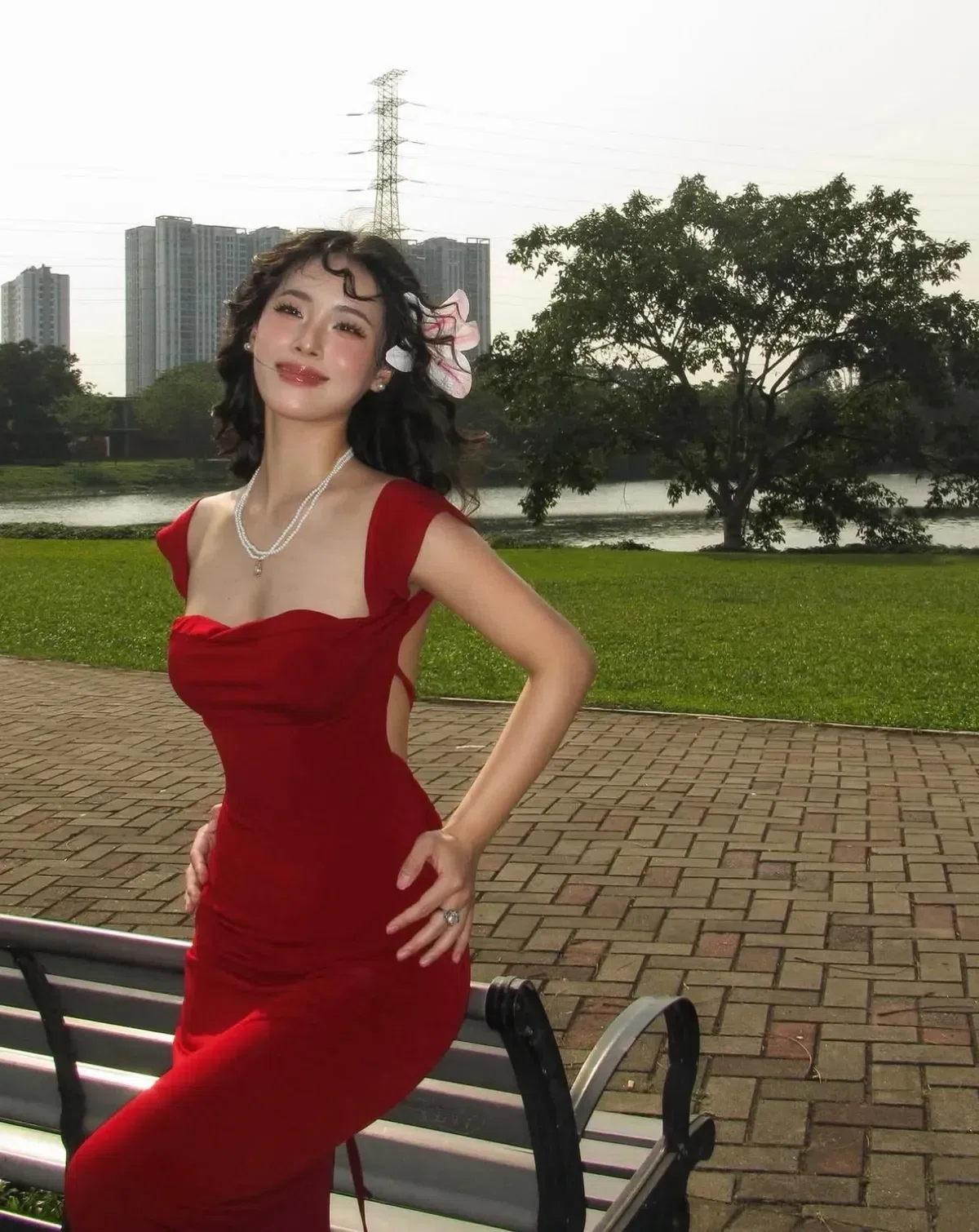 Đầm body đỏ hở lưng - Selena dress DD0015 5