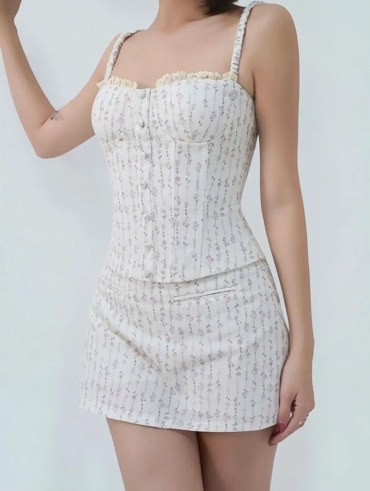 Cam kết váy chính hãng 4