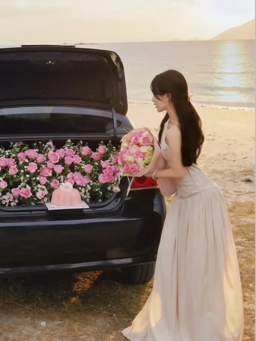 V537 Maxi yếm ren 2
