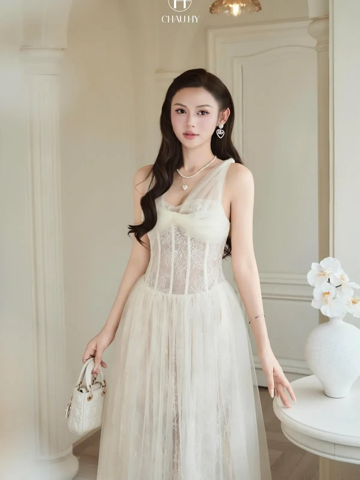 🎀Mã Sp: V087
🎀Size: S/L/XL
💰Giá thuê: 190k/ngày, ngày tiếp theo +30k
💰Cọc: 6 4