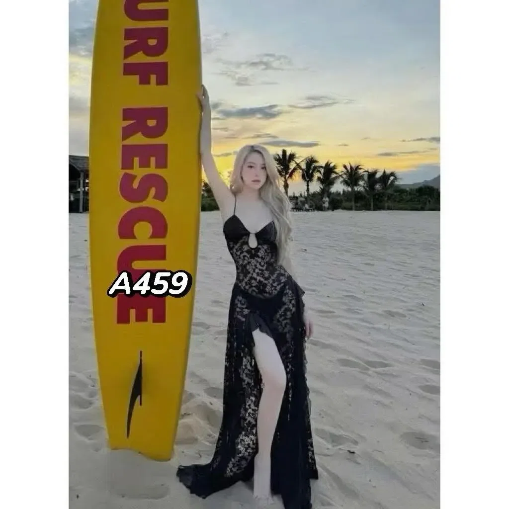 Váy ren màu đen 1