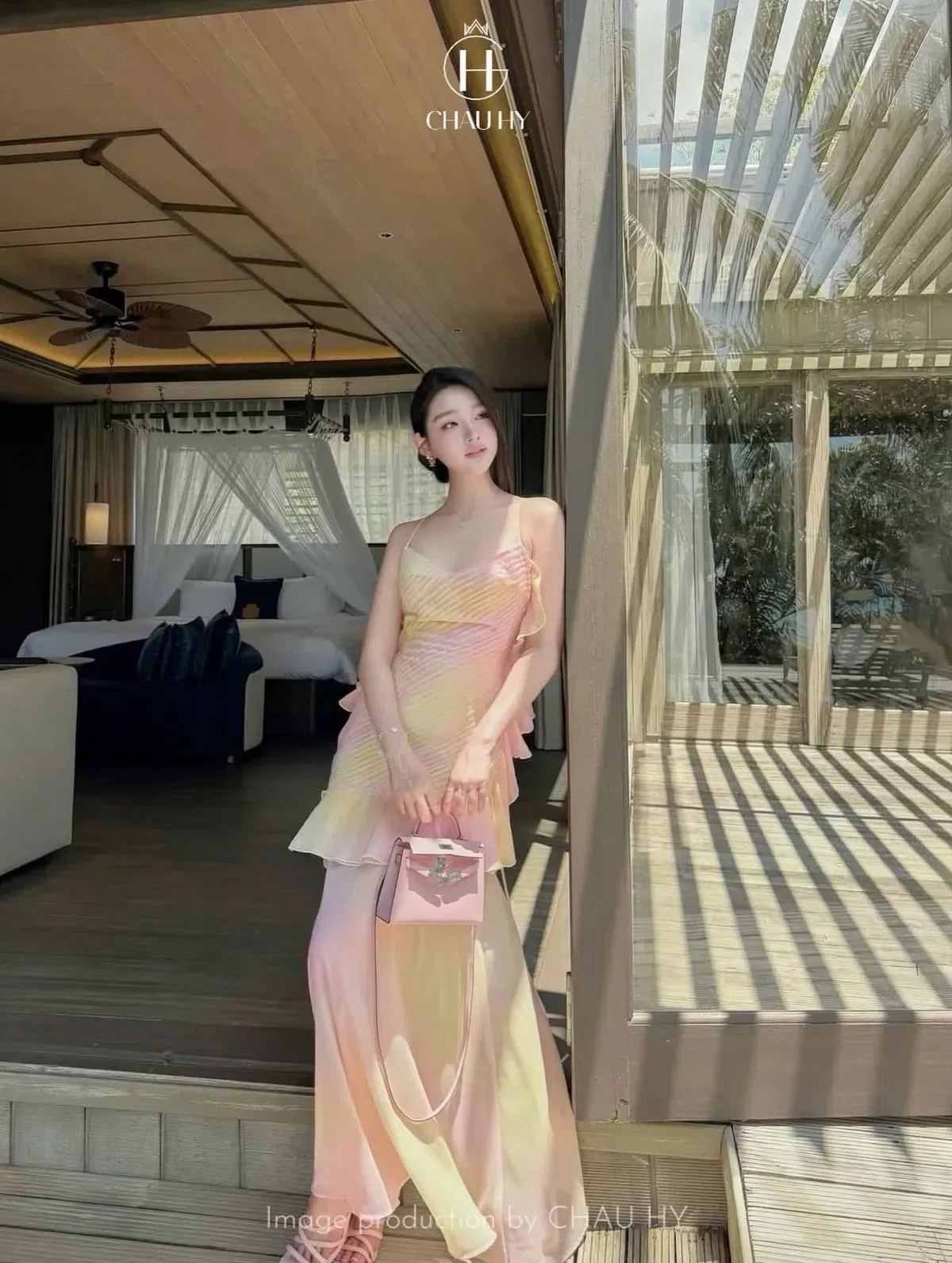 Váy hai dây hồng loang 2