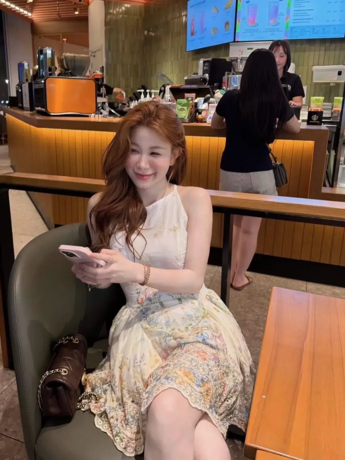 V579 Váy cổ yếm hoa nhí size S 2