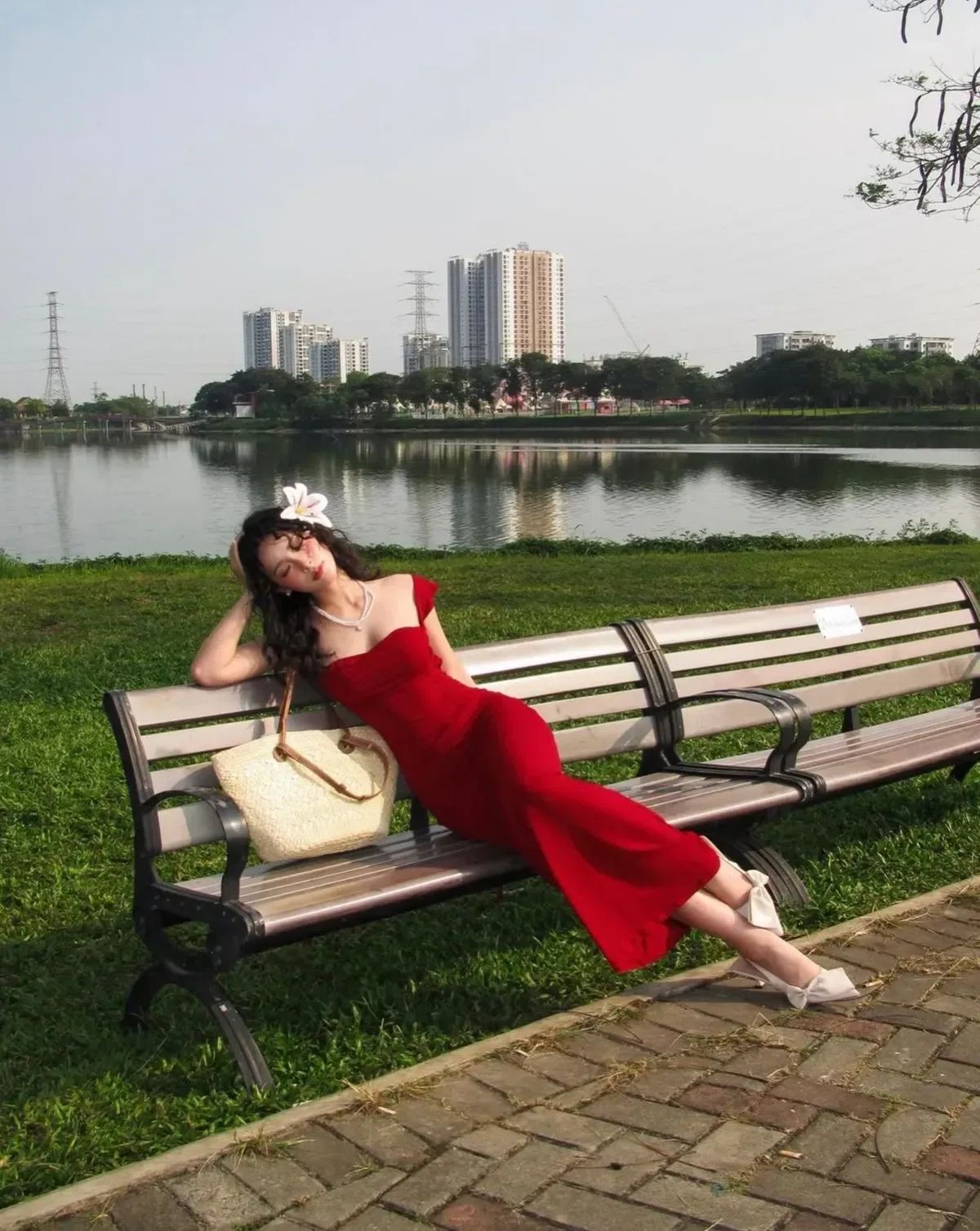 Đầm body đỏ hở lưng - Selena dress DD0015 4