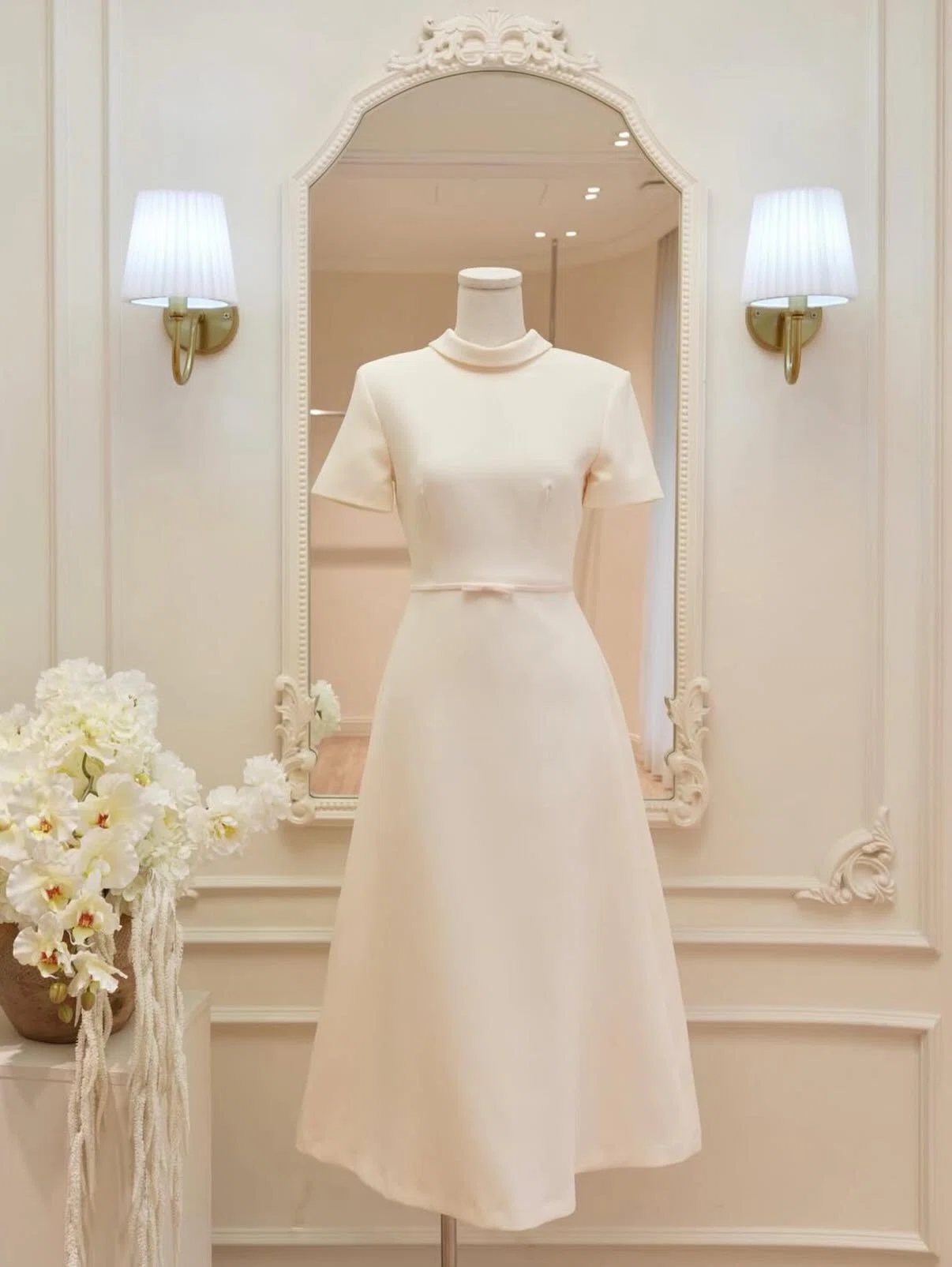 Váy liền màu trắng cổ tròn brand Joie des roses - Lia Dress - size L 8