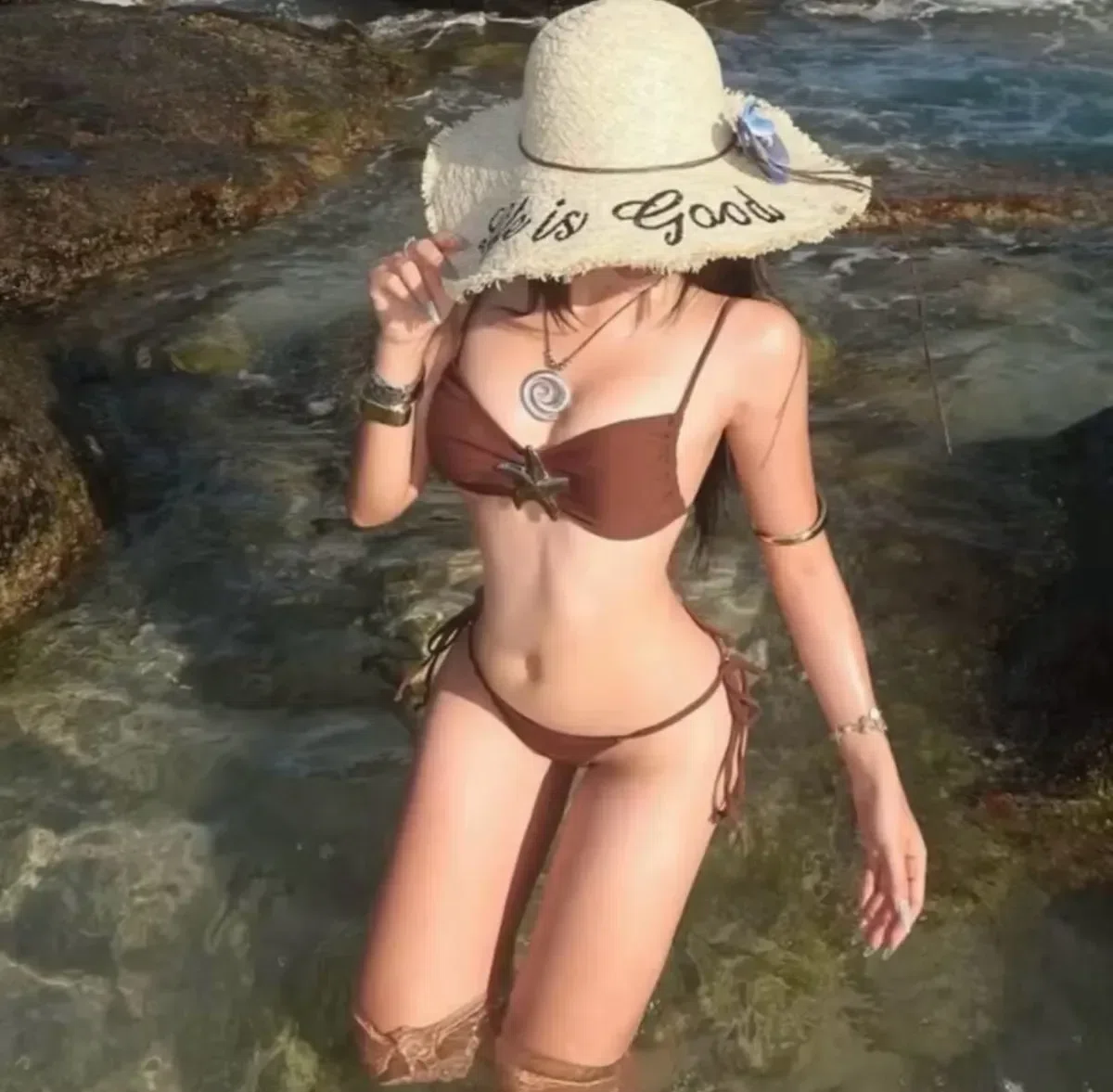 Set bikini màu nâu 2