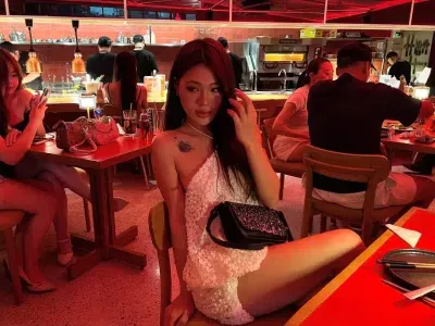 Cam kết váy chính hãng