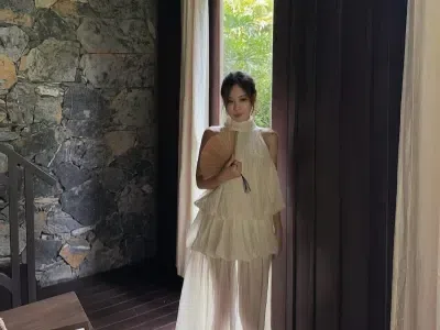 Đầm Bích kem - size L (ngực 88-92)
