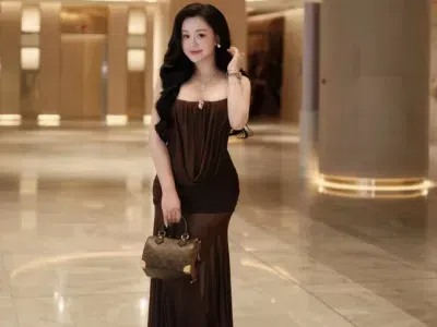 Đầm thun cổ đổ hai dây