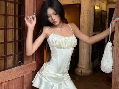 Bailey Corset AV0003 + Ivy Skirt VV0001