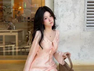 Váy lụa gấm hoa nhũ ~ size S, M